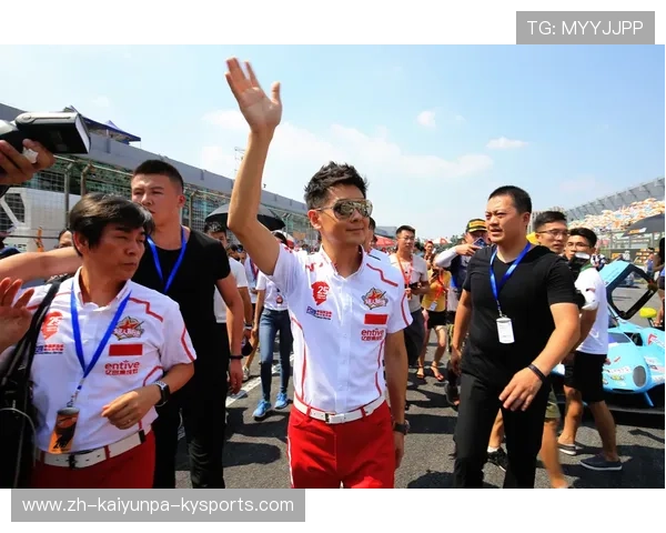 丁文一落后3杆冲击海南精英赛冠军金博第七周彦含T8紧随其后